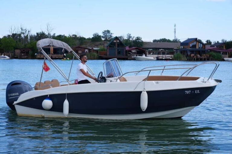 Adabojana-Amazonas Boat tours - Who Should Consider This Tour?