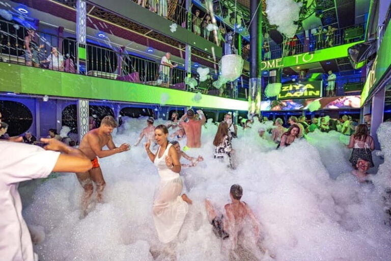 Alanya: All Inclusive Sunset Cruise on a Luxury Boat - The Itinerary in Detail