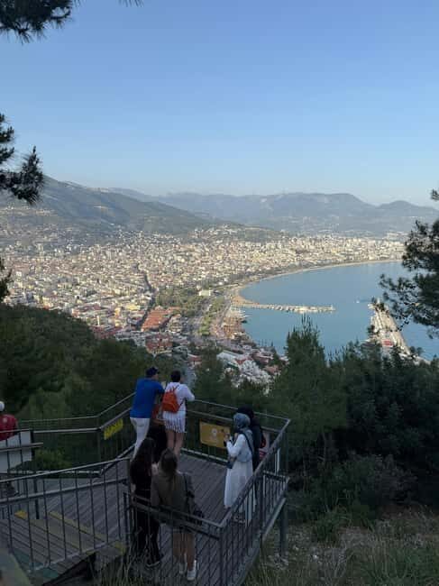 Alanya City, Castle & Boat Tour with Bazaar and Swim Stop - Analyzing the Value: Is This Tour Worth It?