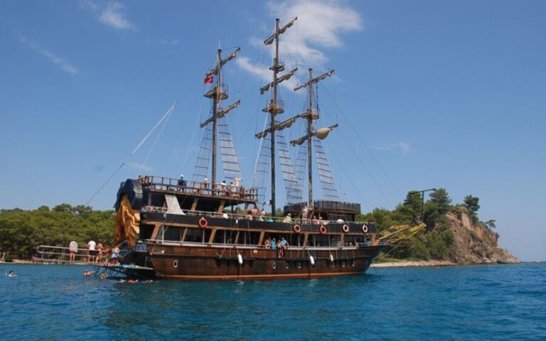 Alanya Pirate Boat Trip with Lunch, Swimming & Foam Party - Practical Tips for the Tour