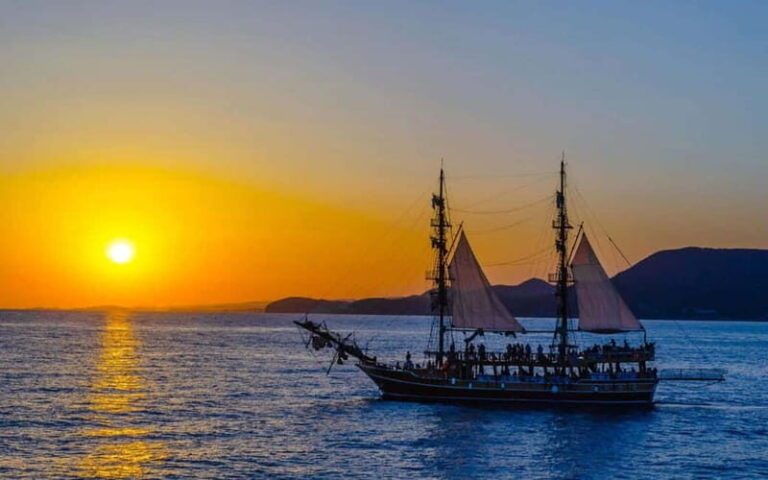 Alanya: Sunset And Party Boat With Soft Drinks And Dinner - Who Should Book This Tour?