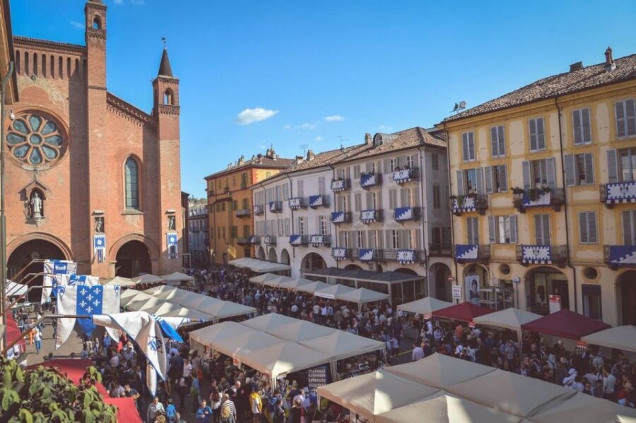 Alba: Historic Town Highlights Guided Walking Tour - Exploring Alba: A Deep Dive into the Tour Experience