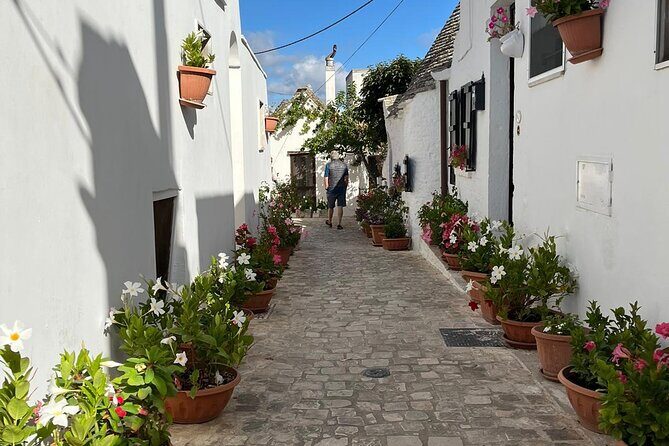 Alberobello & Matera Tour with Tasting and Guide - from Bari - Who Should Book This Tour?