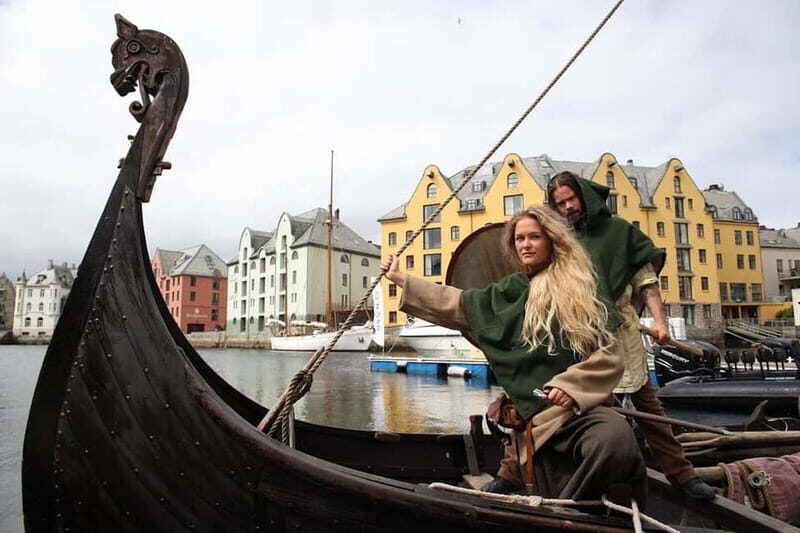 Alesund: Viking Tour with Ship Experience and Tasting - Who Will Love This Tour?