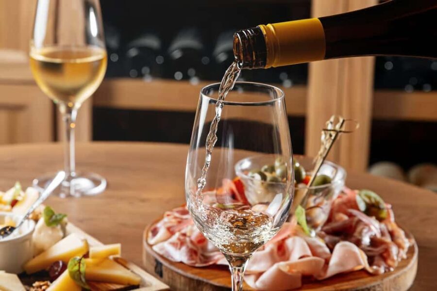 Alicante: Premium Tour of the winery. The best wines. Private transportation. - Who Will Love This Tour?