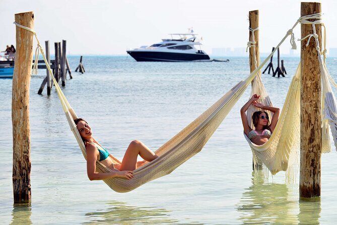 Amazing Catamaran Party + Beach Club - Only Adults from Cancún - Detailed Breakdown of the Itinerary