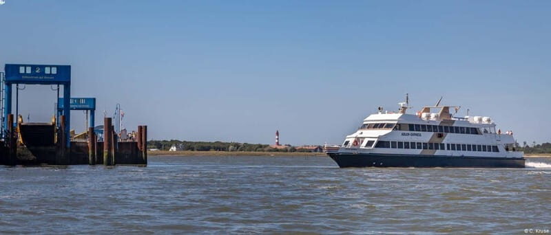 Amrum: Day trip by boat to Hallig Hooge - The Journey Begins: From Amrum to Hallig Hooge