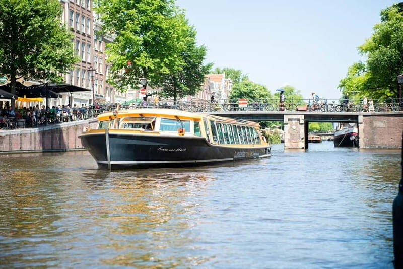Amsterdam: Burger Dinner Canal Cruise - The Scenic Canal Route & Stops