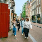 Amsterdam: Cultural Highlights Walking Tour in EN/DE/IT - Who Will Enjoy This Tour?