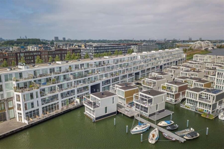 Amsterdam: Guided Bijlmer and IJburg Discovery Tour - The Experience: What You Can Expect