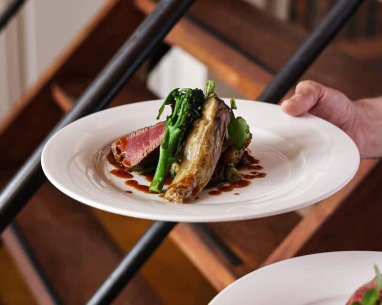 Amsterdam: High-End 3-Course Dinner Canal Cruise - The Itinerary Breakdown