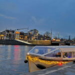 AMSTERDAM LIGHT FESTIVAL: #1 CANAL CRUISE INCL. DRINKS - Drinks, Comfort, and Practicalities
