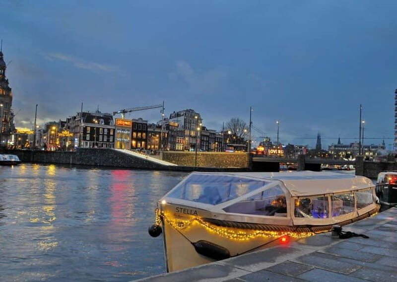 AMSTERDAM LIGHT FESTIVAL: #1 CANAL CRUISE INCL. DRINKS - Drinks, Comfort, and Practicalities
