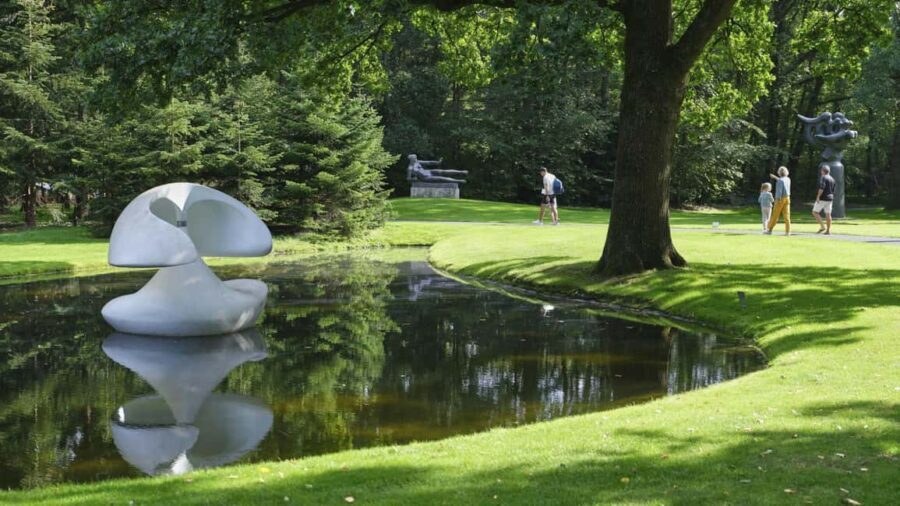 Amsterdam: Private Tour of Kröller-Museum Het Loo Muiderslot - Who Would Love This Tour?