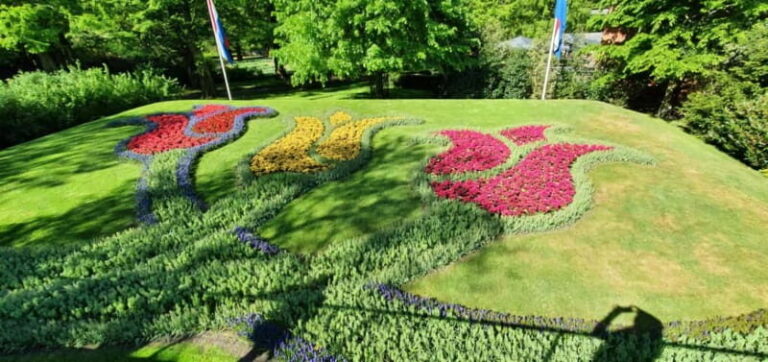 Amsterdam: Private Tour to Keukenhof & Free Tulip Experience - Practical Details & Tips