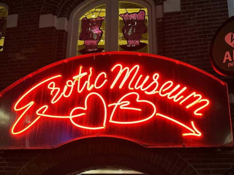 Amsterdam: Red Light District hidden history - Why This Tour Is a Must-Do in Amsterdam