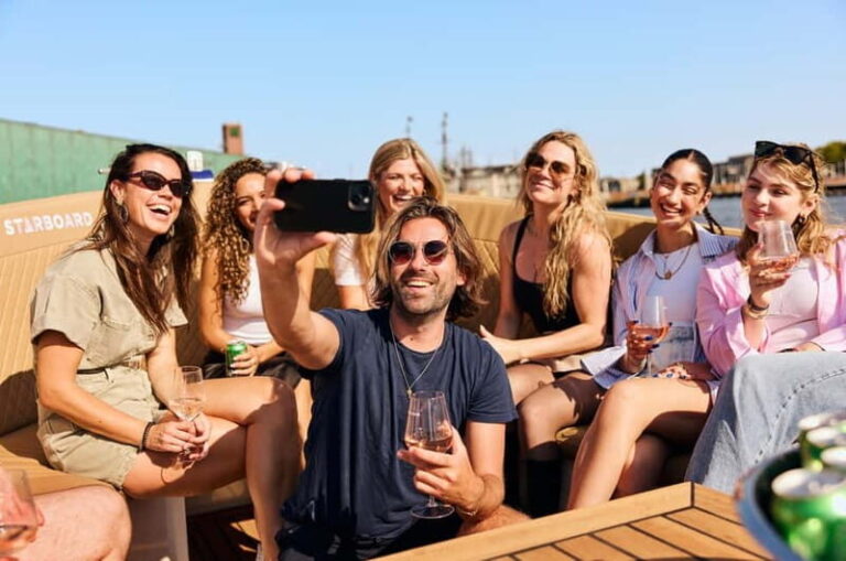 Amsterdam: Spanish Guided Open Boat Cruise with Bar Onboard - Value for Money and Practical Details