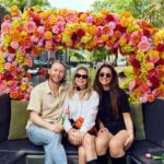 Amsterdam: The Original Flower Boat with Local Guide and Bar - Why This Tour Works Best for You