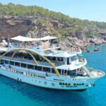 Antalya Kemer Boat Tours (Foam Party) with Lunch - The Lunch and Amenities
