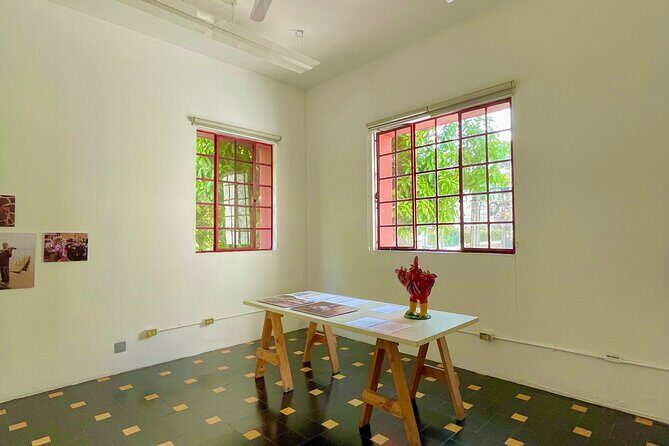 Architecture of Luis Barragan Walking Tour with Street Food - Practical Details and What to Expect