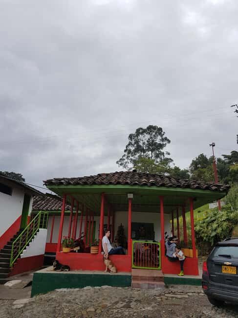 Armenia, Quindio: Coffee Tour, Transportation, and Quimbaya Gold Museum - FAQs