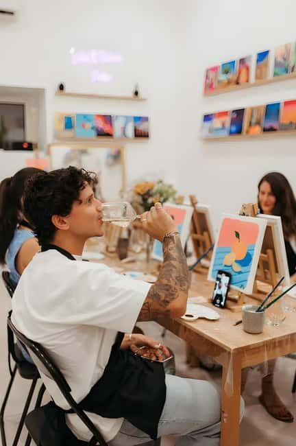 Art and Wine Lab painting experience in Venice and Milano - What You Can Expect During the Tour