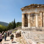 Athens: Delphi Day Tour with Museum & Arachova Village Visit - Exploring the Delphi Archaeological Site