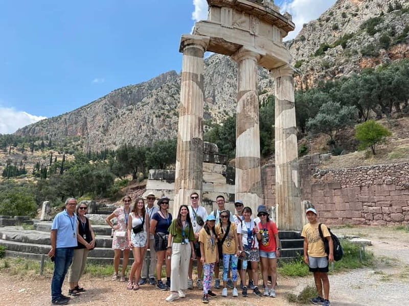 Athens: Delphi Oracle & Museum Tour with a Licensed Guide - Detailed Breakdown of the Itinerary