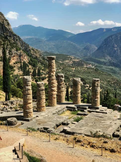 Athens: Full Day Trip Delphi and Arachova - The Sacred Sanctuaries and The Ancient Theater