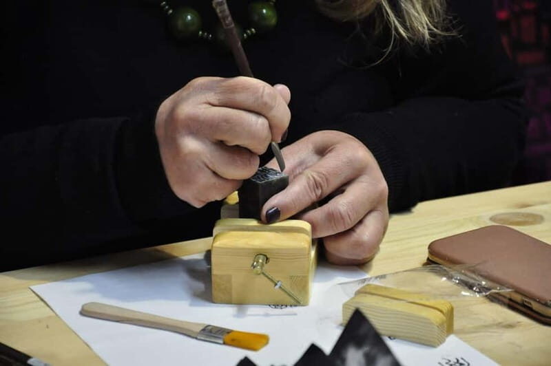 Athens: Handmade Seal Carving Workshop - 1. Location and Accessibility
