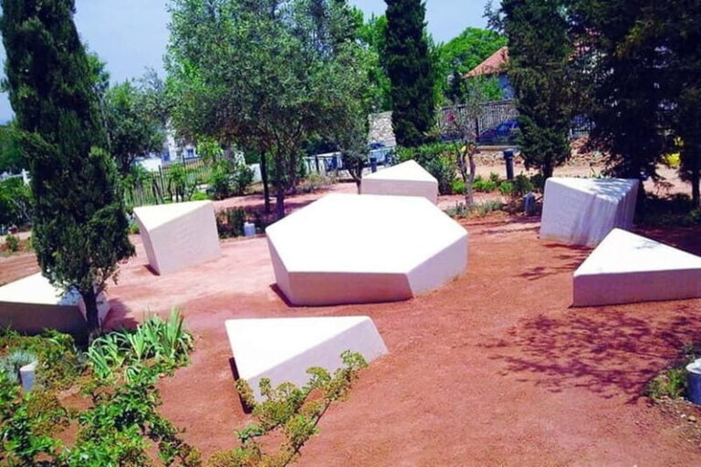 Athens: Jewish Heritage Private Guided Walking Tour - What Makes This Tour Stand Out?