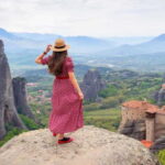 Athens: Meteora Day Trip in Spanish with Live Guide & Lunch - About the Tour