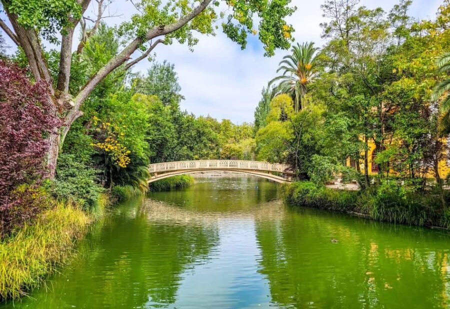 Aveiro: Gondola Ride and Costa Nova Beach All Included. - Costa Nova: The Picture-Perfect Fishermen’s Quarter