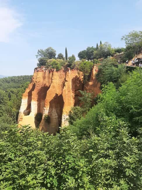 Avignon: Luberon, Gordes, and Roussillon Half-Day Tour - The Itinerary Breakdown: What to Expect