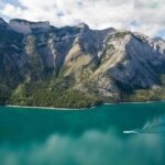 Banff: Lake Louise, Emerald Lake, and Moraine Lake Tour - Banff: The Charming Mountain Town