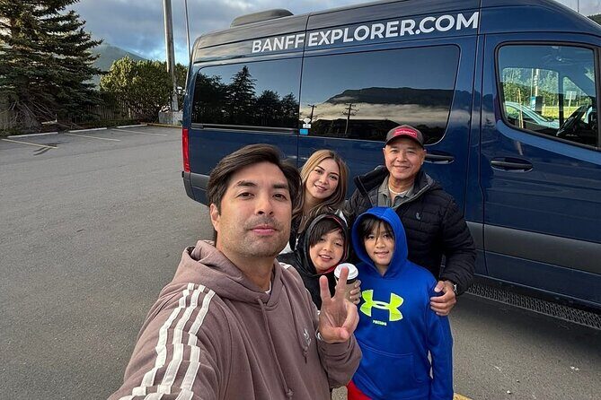 Banff: Shared Sightseeing Tour to Moraine Lake and Lake Louise - Price & Value Analysis