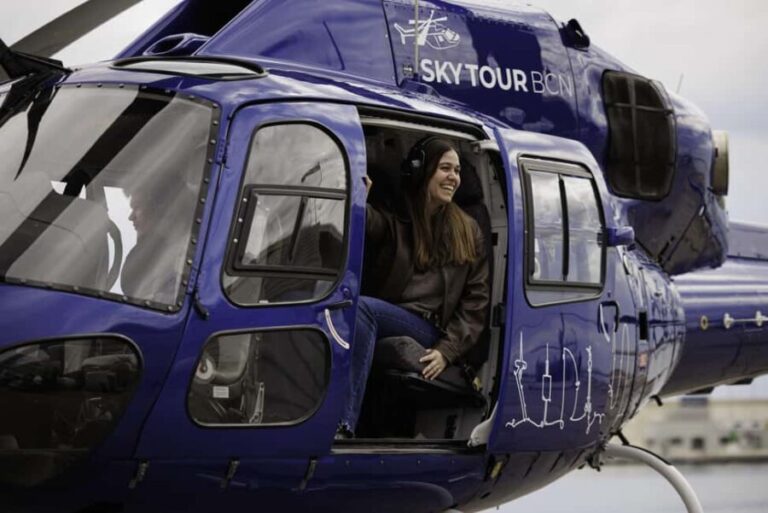 Barcelona: Barça Sky Tour in Helicopter - The Experience Itself