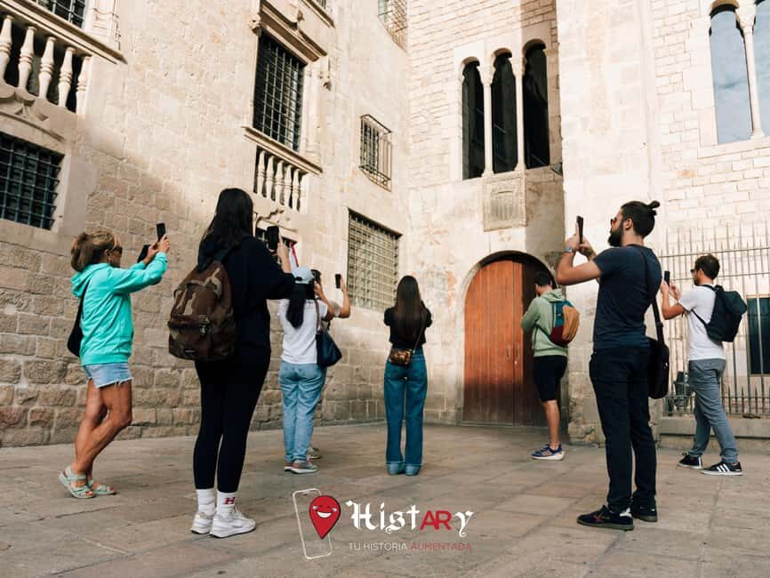 Barcelona: Guided visit of the Gothic Quarter with augmented reality - A Deep Dive into the Experience