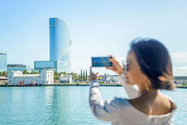 Barcelona: Helicopter, Boat Ride, and Old Town Walking Tour - What to Expect and Practical Tips