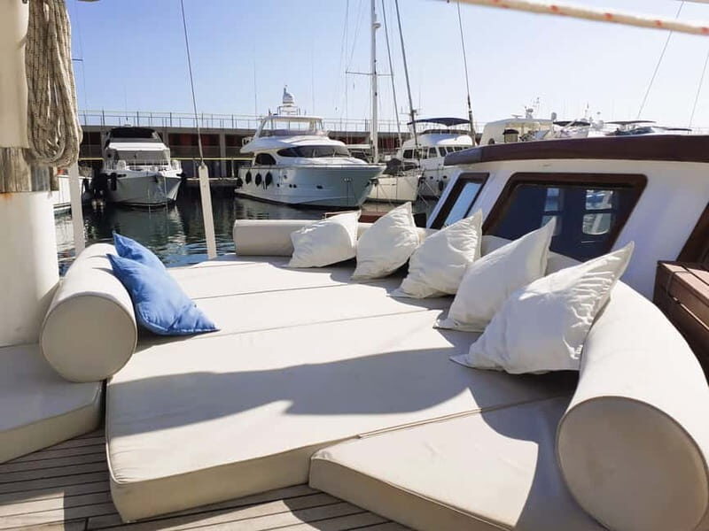 Barcelona: Mamma Mia Sailing Cruise - The Experience from Booking to Return