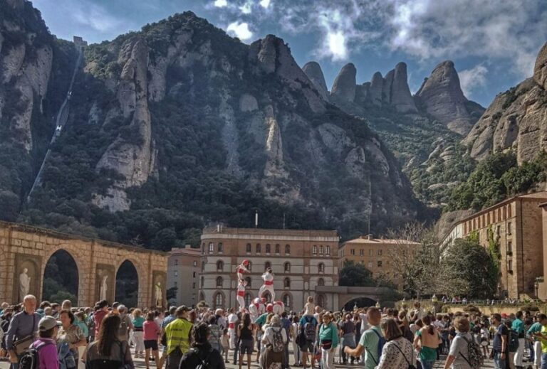 Barcelona: Montserrat Nature Experience and Monastery Visit - The Hiking Experience: A Closer Look