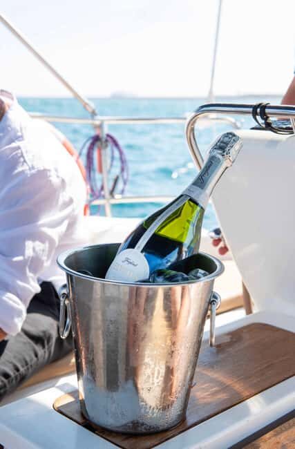 Barcelona Sailing Experience with Tapas & Cava - A Deep Dive into the Experience