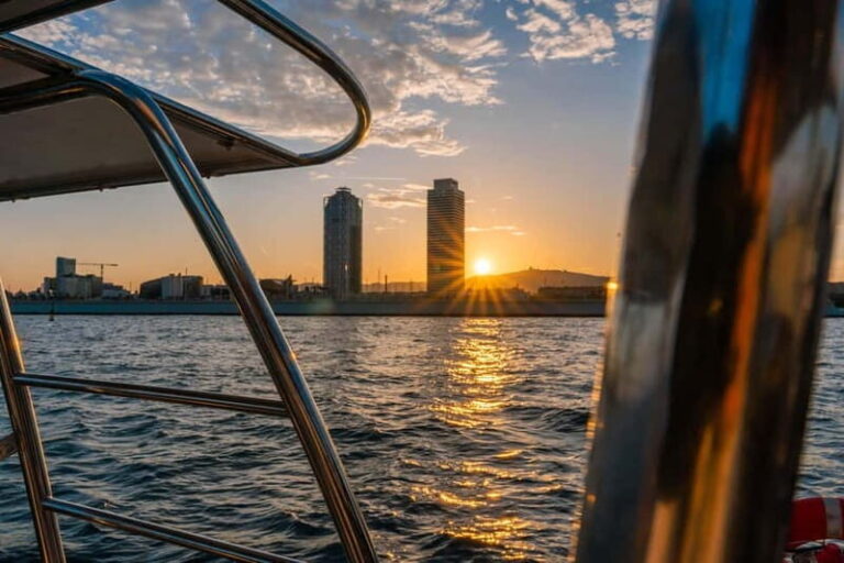 Barcelona: Sunset Catamaran Cruise with Wine and Tapa - What Makes It Special: Highlights and Unique Aspects