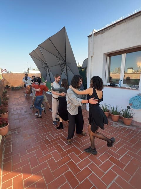 Barcelona: Tango Lesson with Bottomless Drinks - The Itinerary and Experience Breakdown