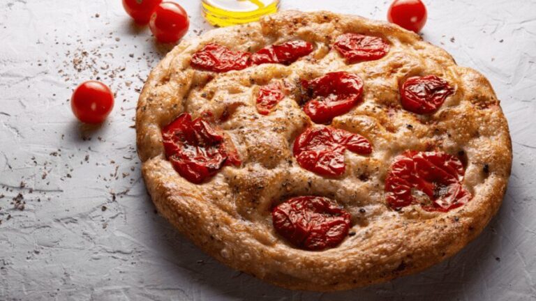 Bari: Street Food Walking Tour with a Local Guide - Who Should Book This Tour?