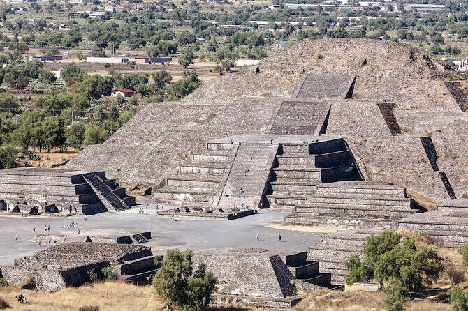 Basilica and Teotihuacan Tour in Spanish, from Mexico City - Who Is This Tour Best For?