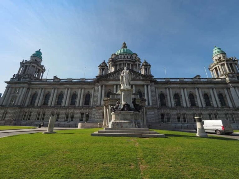 Belfast: Express Walk with a Local - What Makes This Tour Stand Out?
