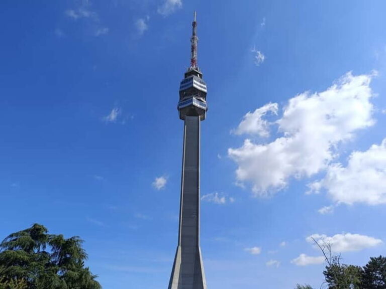 Belgrade: Space architecture tour - brutalist architecture - Exploring the Architectural Highlights