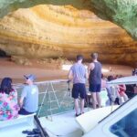 Benagil cave tour - Comfort and Group Size