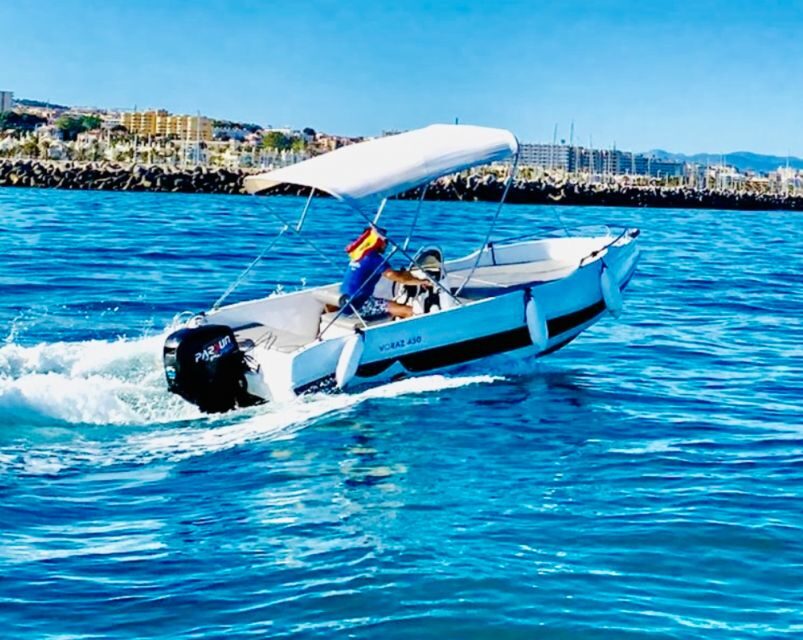 Benalmadena: 6-Seater Speedboat license-free Boat Rental - Itinerary and Onboard Experience